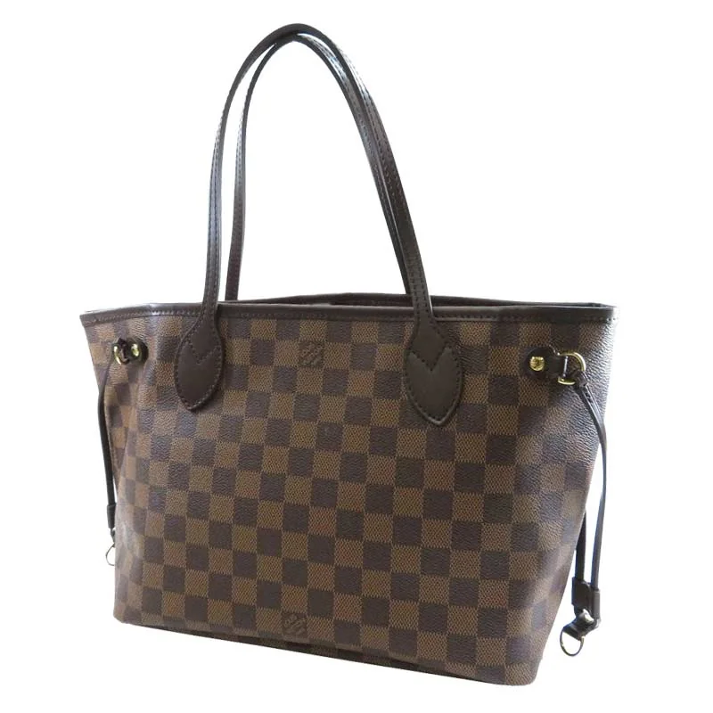 Louis Vuitton Neverfull detail - how to spot a fake Neverfull