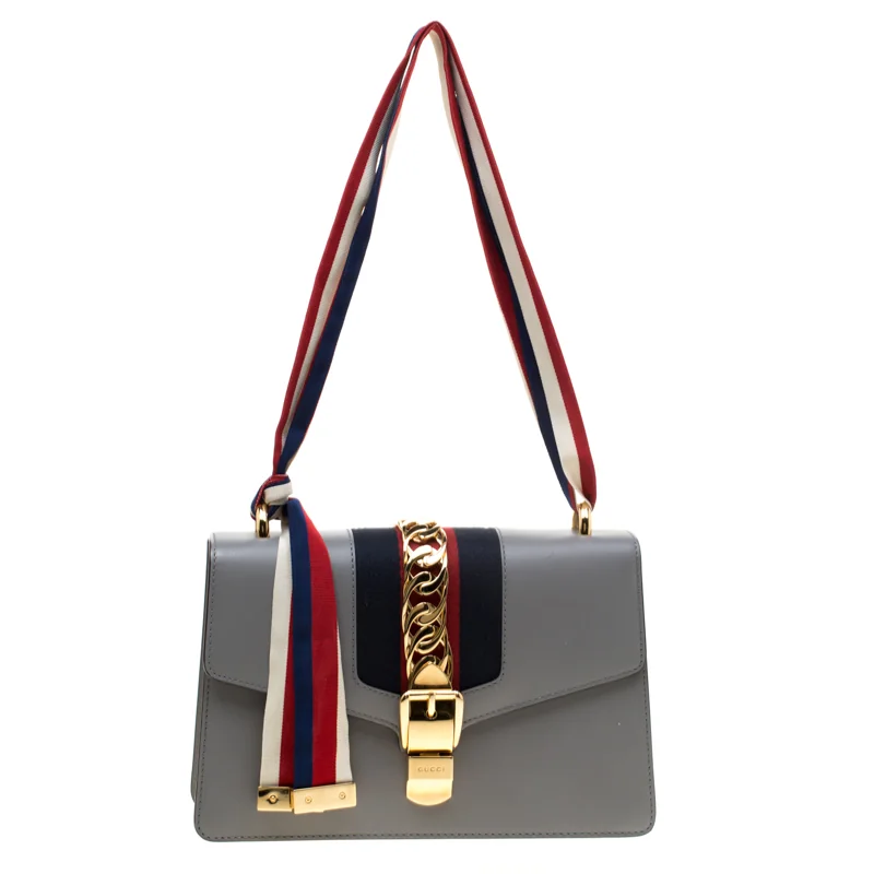 Gucci Gucci Sylvie Shoulder Bag front view