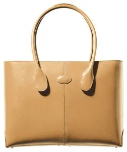 Tod&rsquo;s Tod&rsquo;s Loafers, Tod&rsquo;s D-Bag close-up - Tod&rsquo;s loafers and handbags