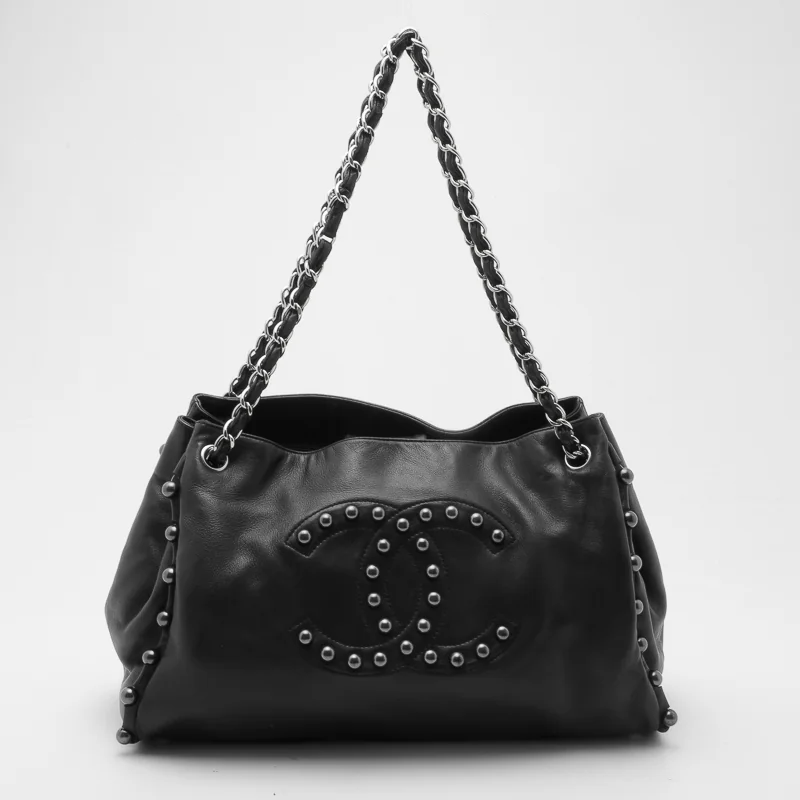 Chanel, Kenzo, Louis Vuitton, Hermès Limited edition handbags front view - limited edition designer bags